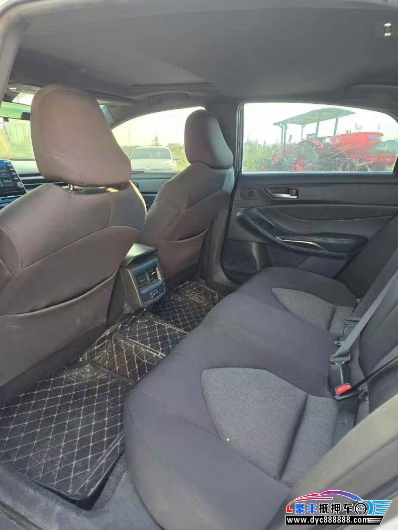 21年丰田亚洲龙轿车抵押车出售