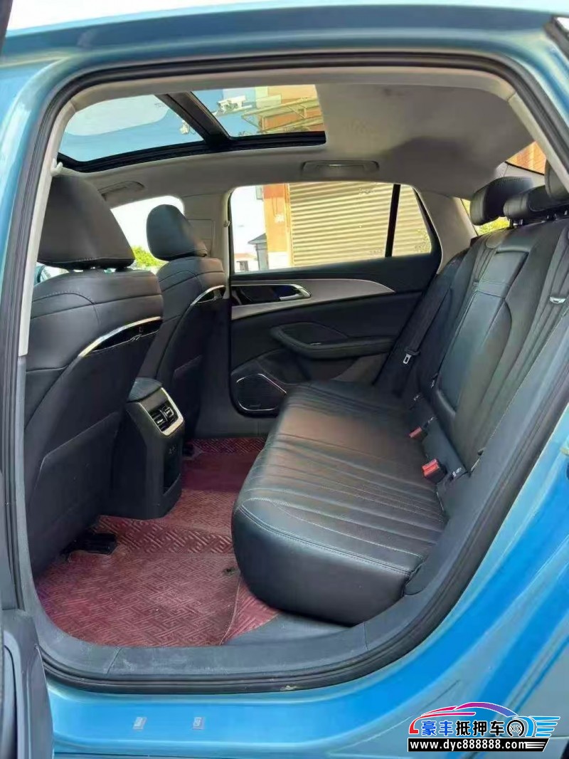 23年红旗H5轿车抵押车出售