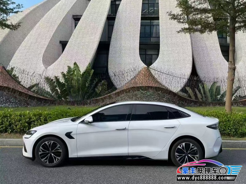 23年比亚迪海豹轿车抵押车出售