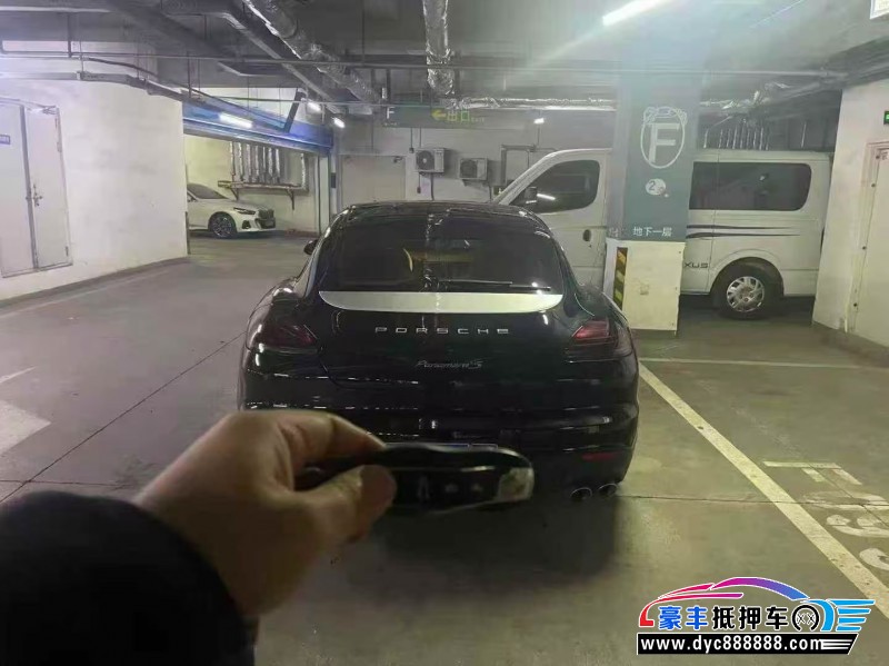 14年保时捷帕纳梅拉轿车抵押车出售