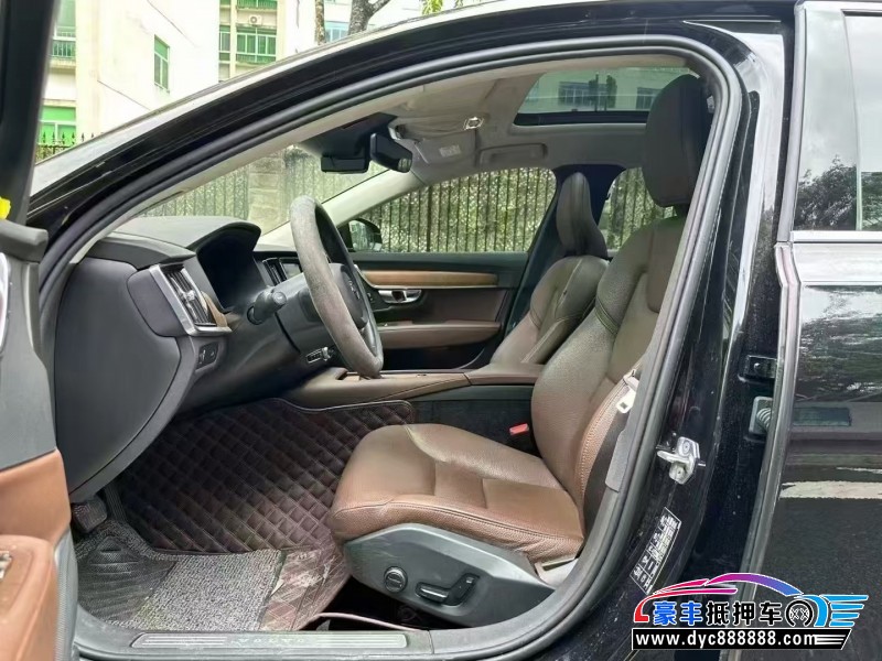 20年沃尔沃S90轿车抵押车出售