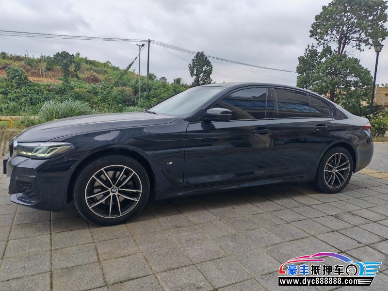 23年宝马5系轿车抵押车出售