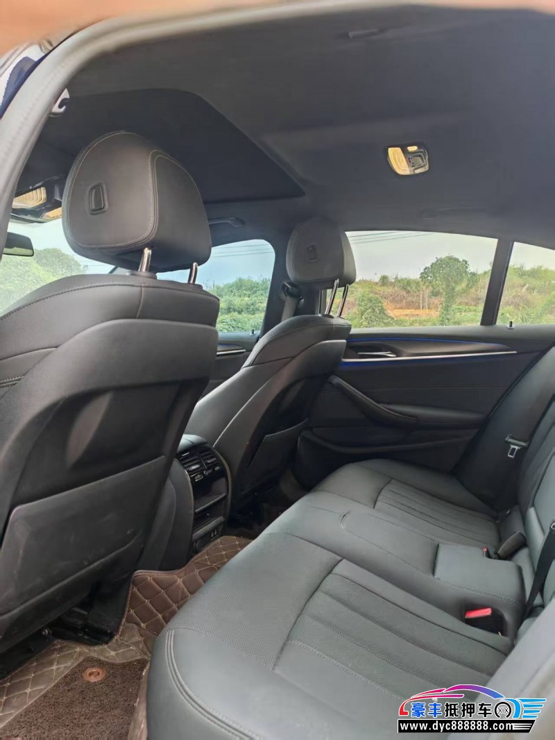 23年宝马5系轿车抵押车出售