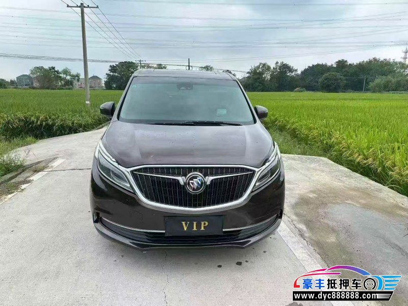 17年别克GL8轿车抵押车出售