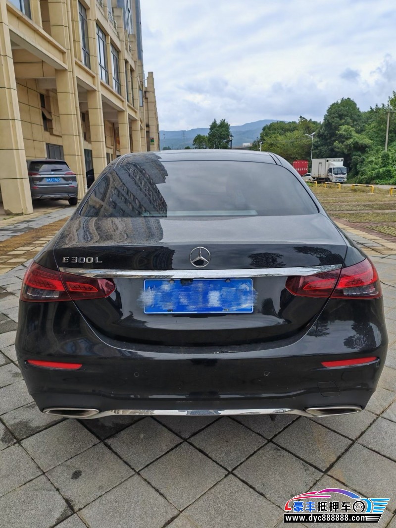21年奔驰E轿车抵押车出售