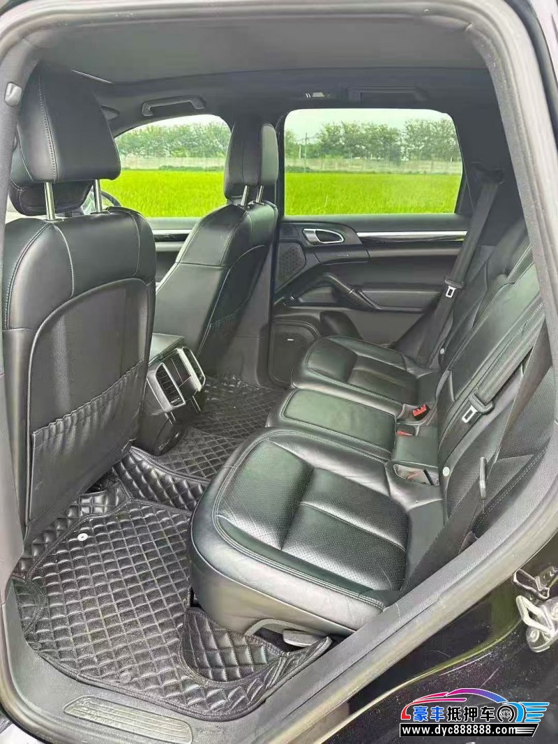 15年保时捷卡宴轿车抵押车出售