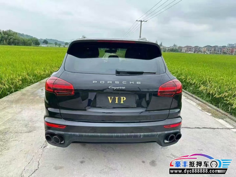 15年保时捷卡宴轿车抵押车出售