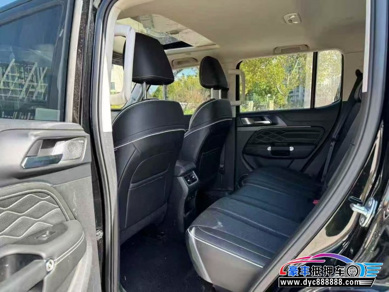 23年WEY坦克300轿车抵押车出售