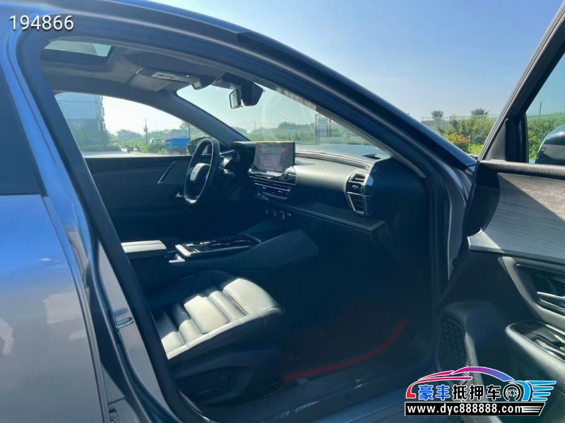 22年雪铁龙C5X轿车抵押车出售