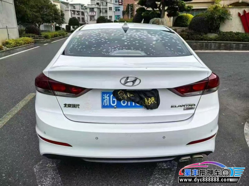 19年现代领动轿车抵押车出售