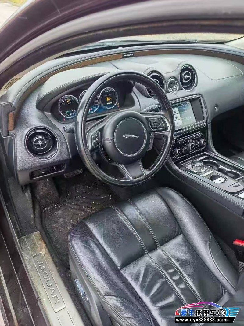 14年捷豹XJL轿车抵押车出售