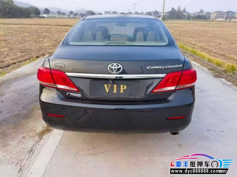 15年丰田凯美瑞轿车抵押车出售