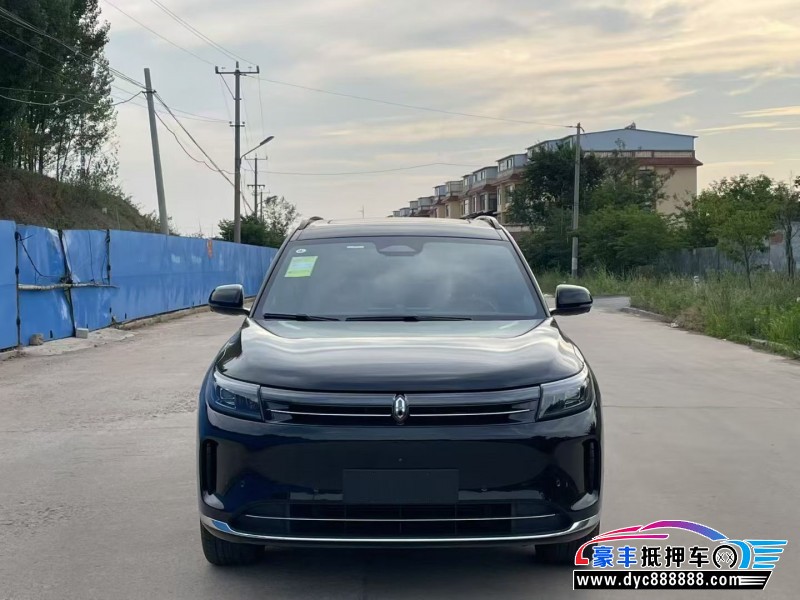 25年华为问界轿车抵押车出售