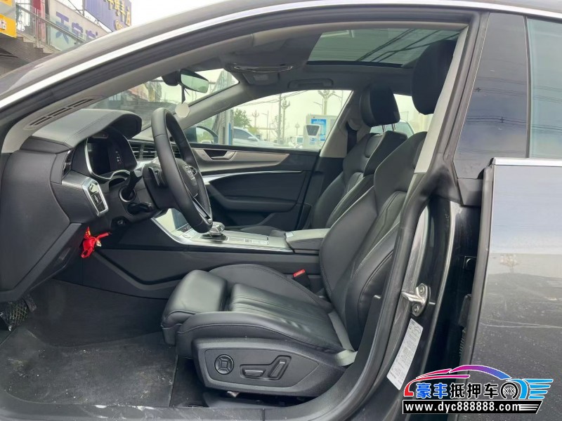 23年奥迪A7轿车抵押车出售