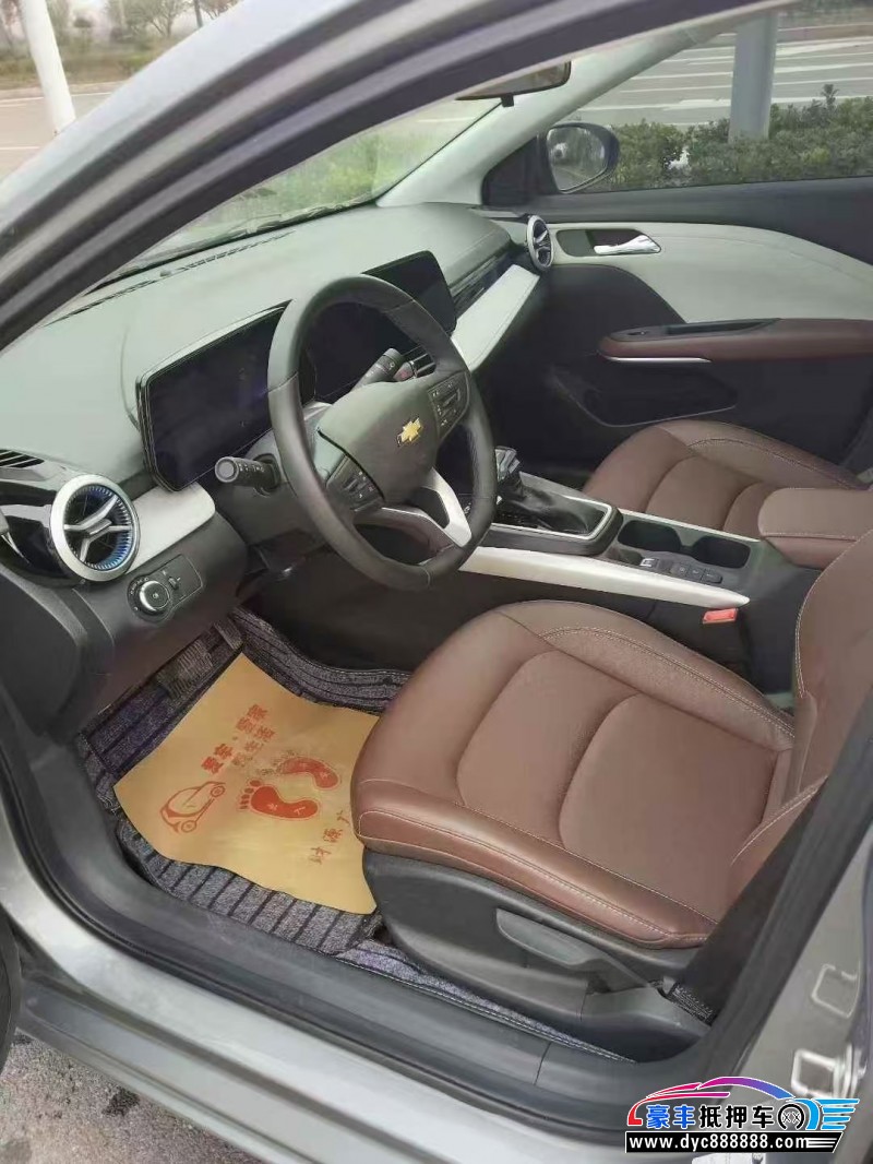 23年雪佛兰科鲁泽轿车抵押车出售