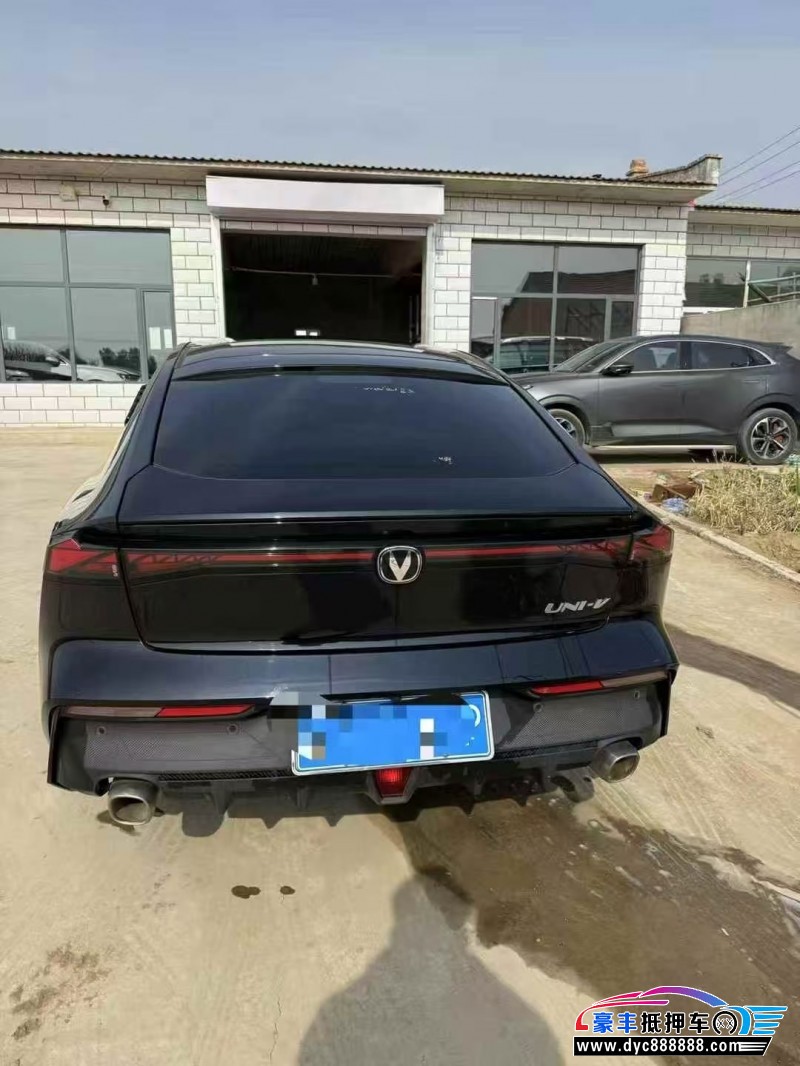 23年长安长安UNI轿车抵押车出售