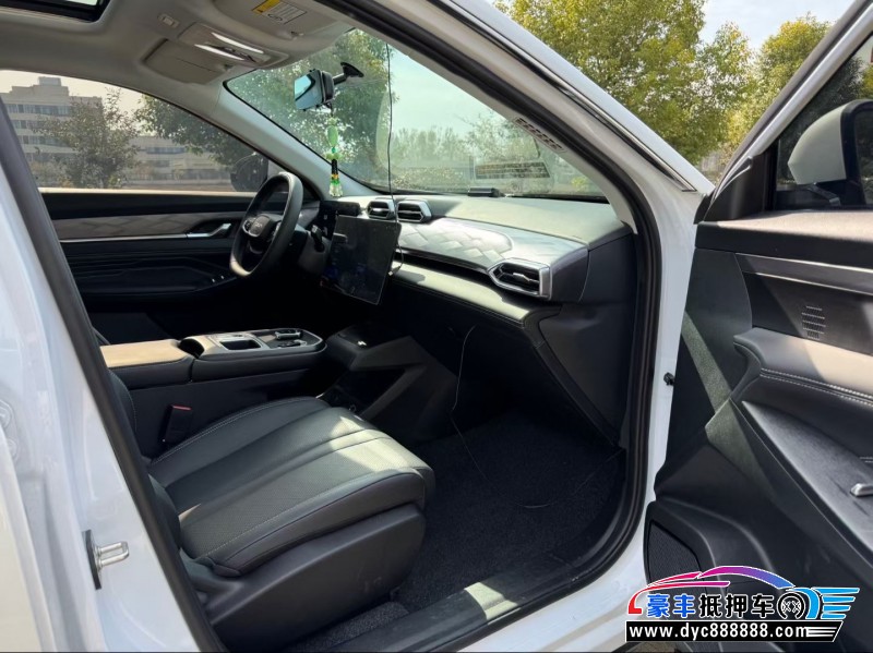 25年东风风神浩瀚轿车抵押车出售