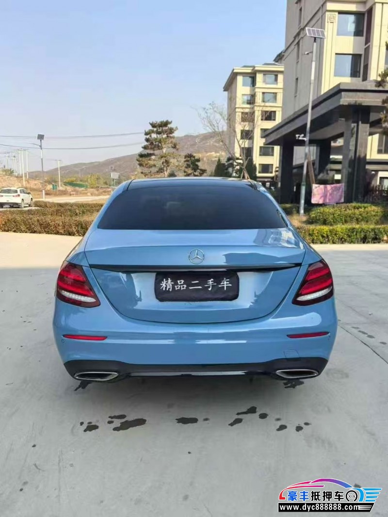 20年奔驰E轿车抵押车出售