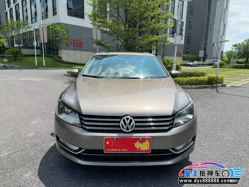 11年大众帕萨特轿车抵押车出售