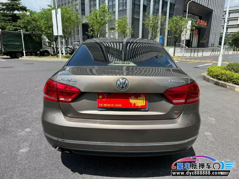 11年大众帕萨特轿车抵押车出售