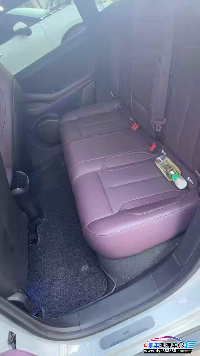 23年蔚来ET5轿车抵押车出售