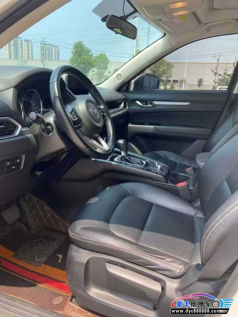 20年马自达CX-5轿车抵押车出售