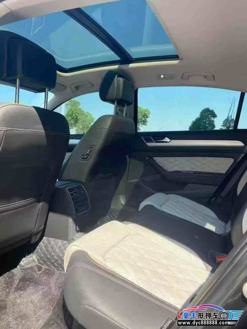 24年大众迈腾轿车抵押车出售