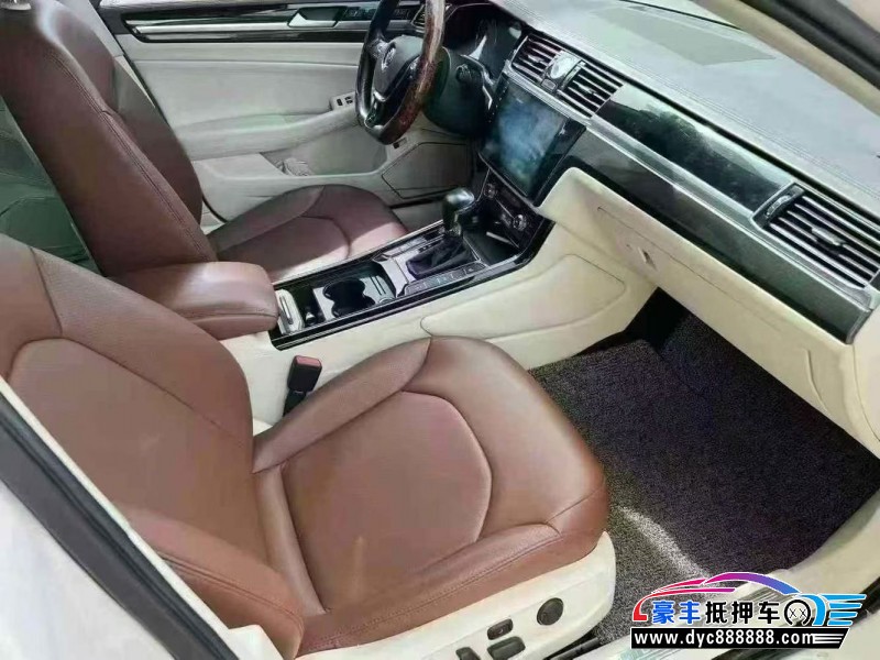 21年大众辉昂轿车抵押车出售