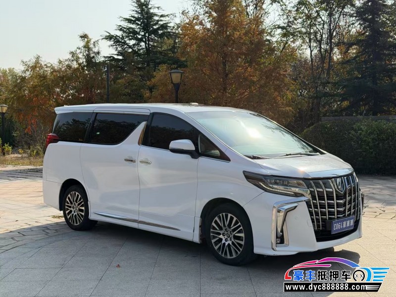 17年丰田埃尔法轿车抵押车出售