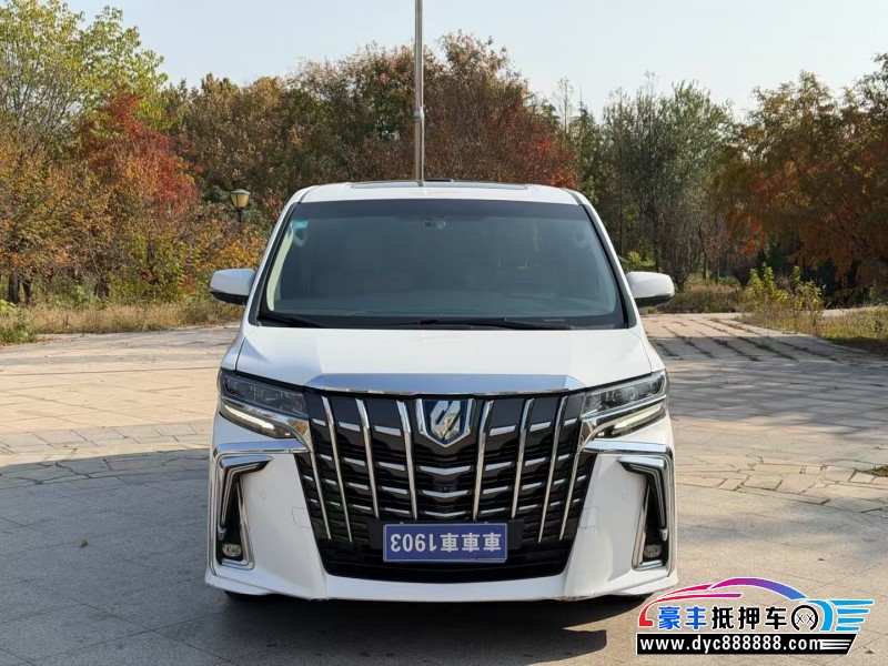 17年丰田埃尔法轿车抵押车出售