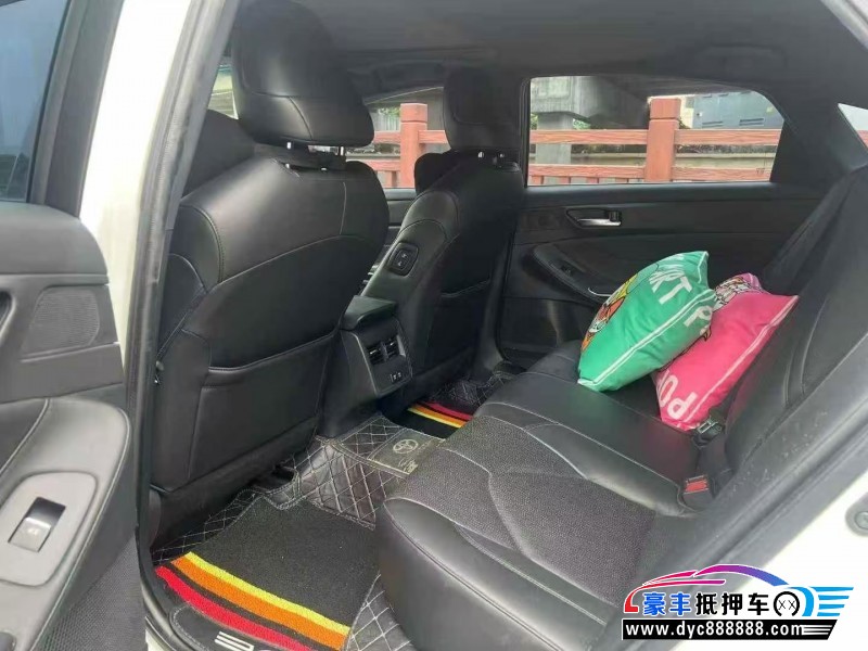 22年丰田亚洲龙轿车抵押车出售