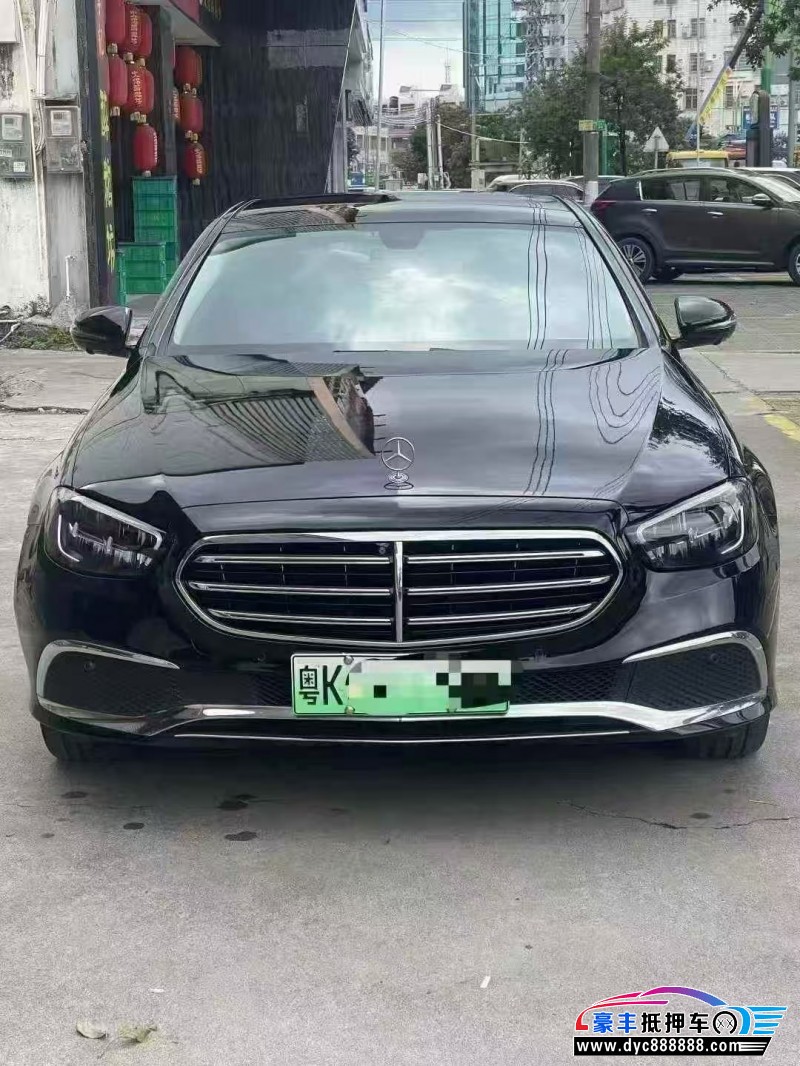 22年奔驰E轿车抵押车出售