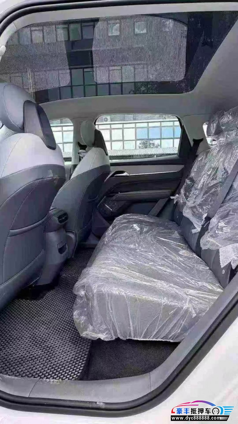 25年奔腾悦意轿车抵押车出售