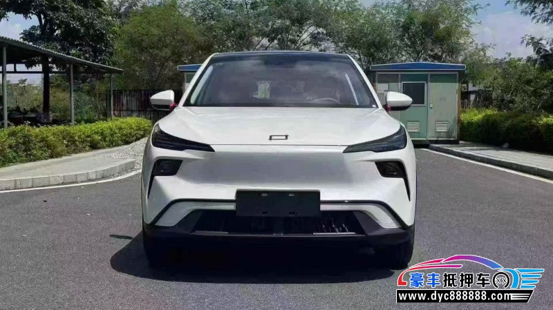 25年奔腾悦意轿车抵押车出售