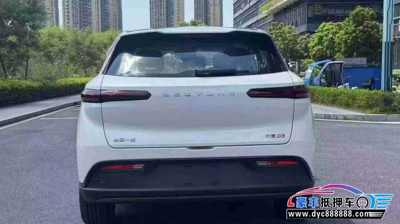 25年奔腾悦意轿车抵押车出售