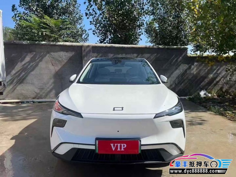 25年奔腾悦意轿车抵押车出售