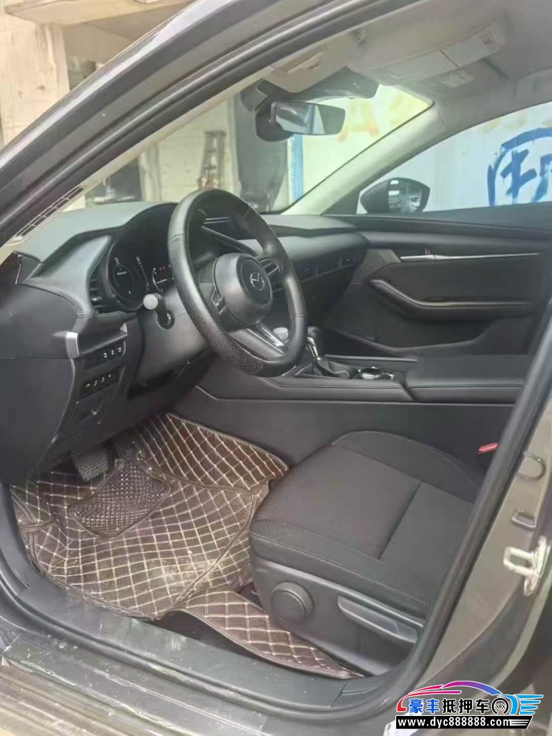 22年马自达昂克赛拉轿车抵押车出售