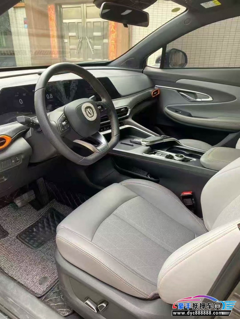 22年长安长安UNI轿车抵押车出售