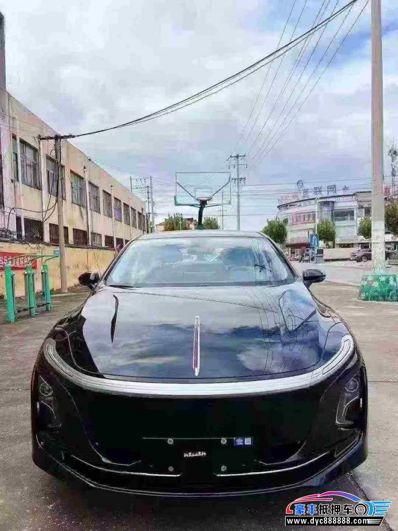 25年红旗EQM5轿车抵押车出售