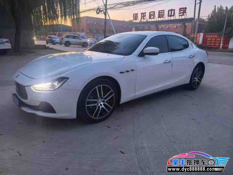 17年玛莎拉蒂Ghibli轿车抵押车出售