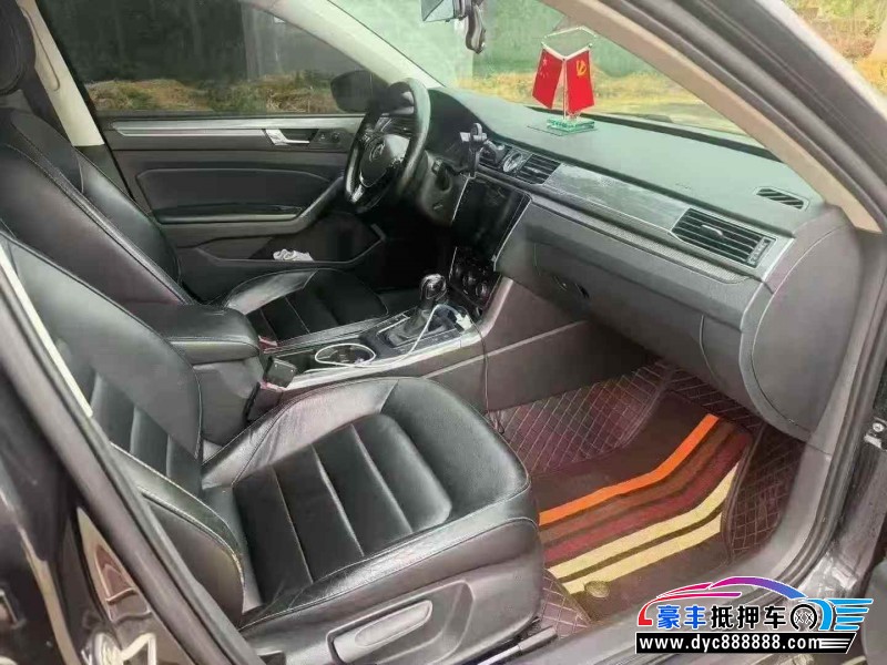 18年大众帕萨特轿车抵押车出售