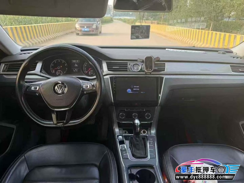 18年大众帕萨特轿车抵押车出售