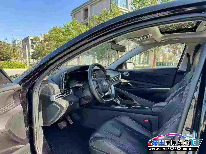 23年现代伊兰特轿车抵押车出售