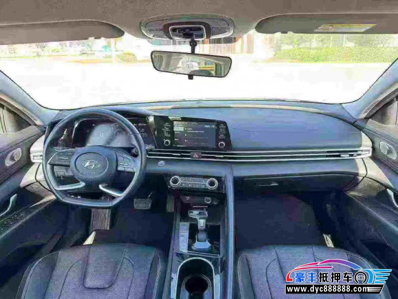 23年现代伊兰特轿车抵押车出售