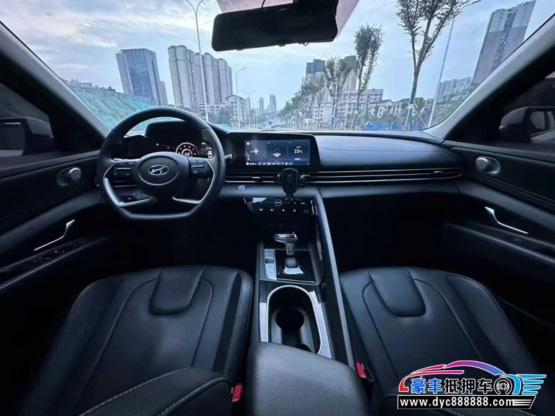 23年现代伊兰特轿车抵押车出售