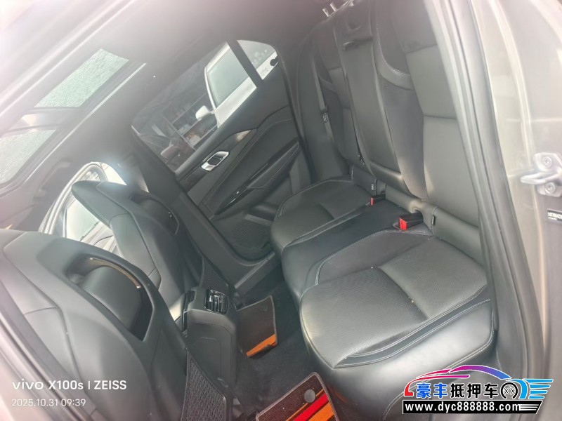 22年领克03轿车抵押车出售