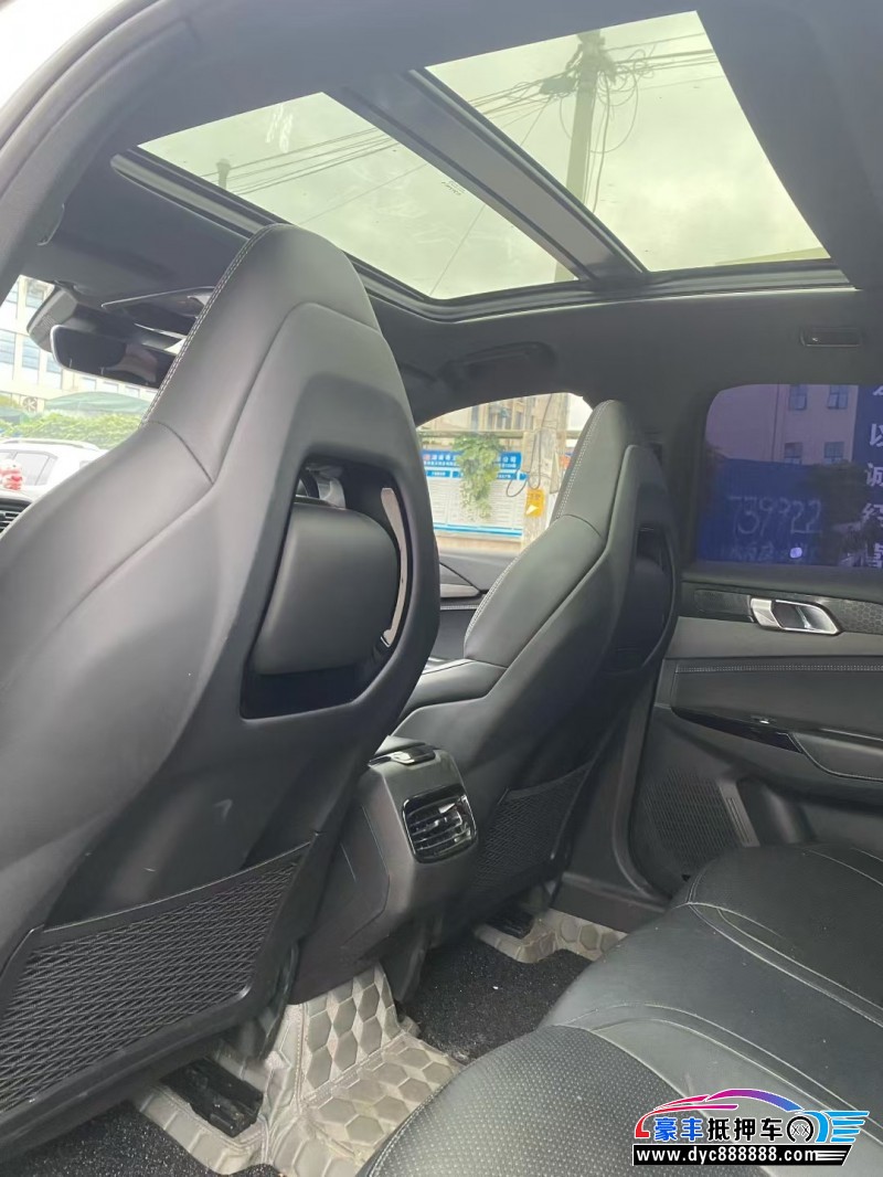 22年领克03轿车抵押车出售