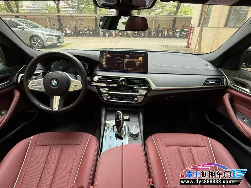 23年宝马5系轿车抵押车出售