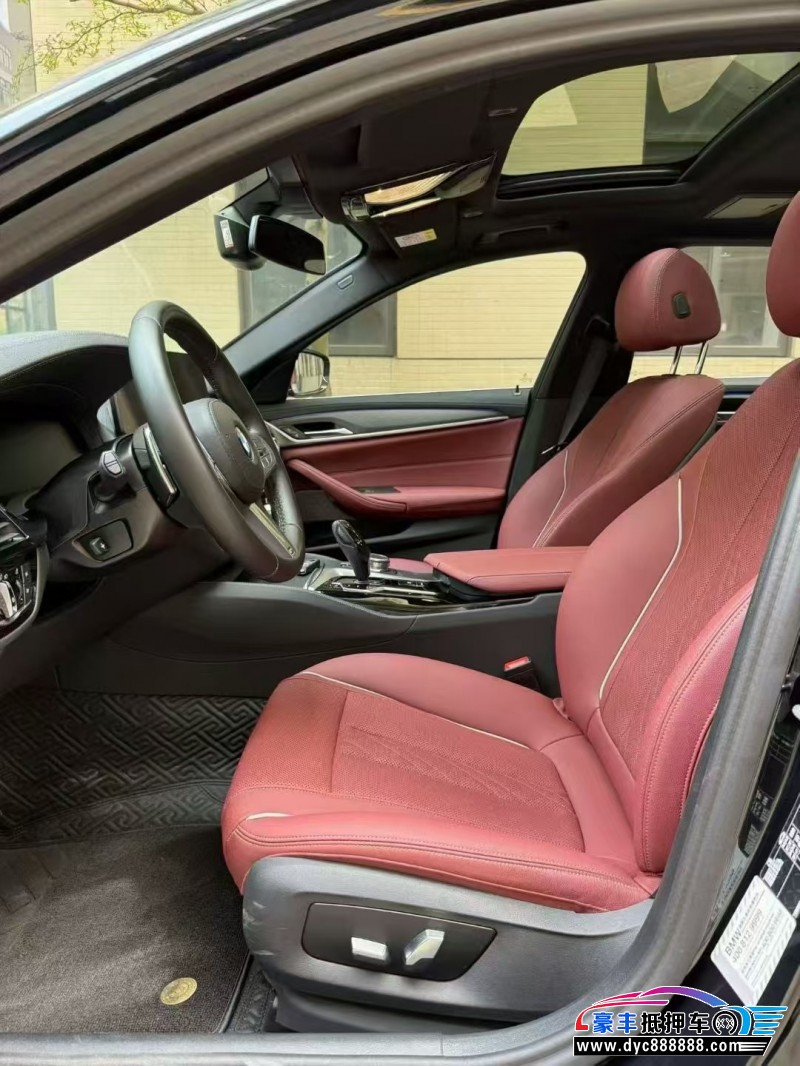 23年宝马5系轿车抵押车出售