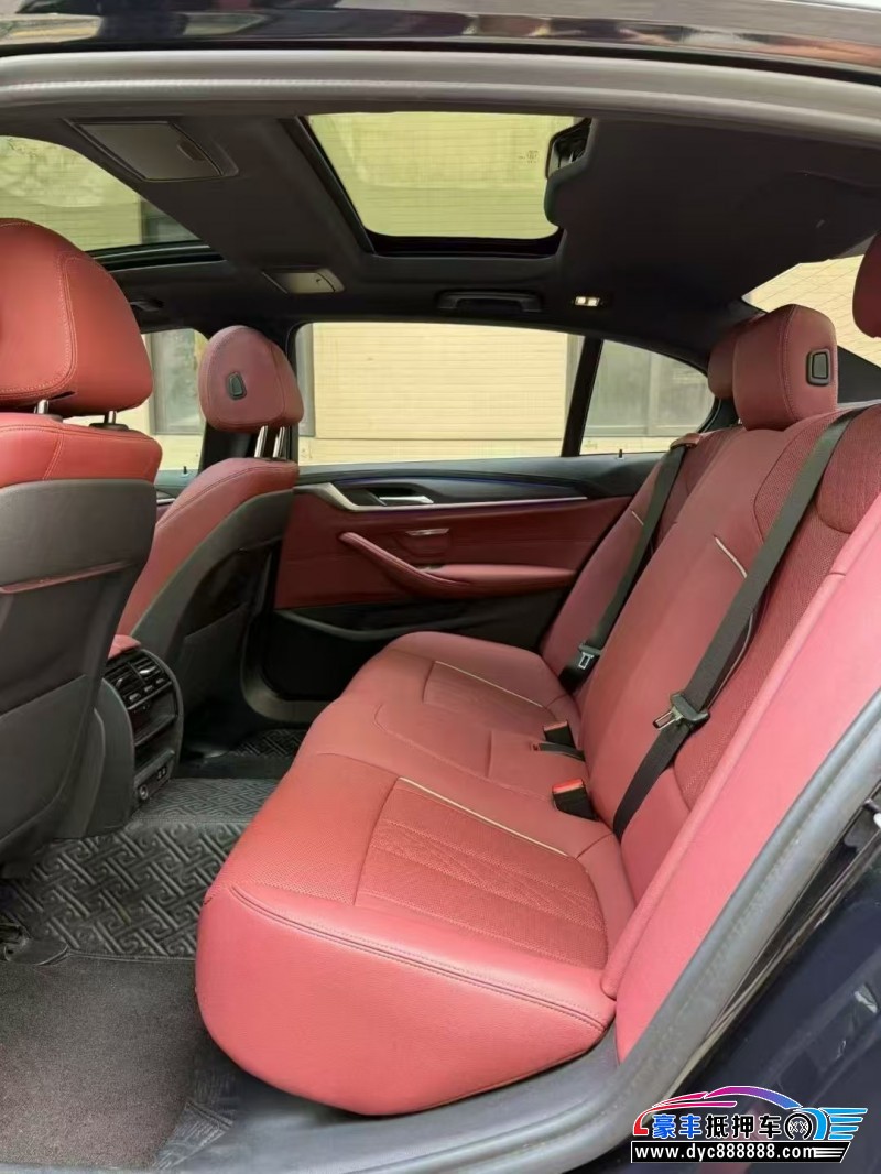 23年宝马5系轿车抵押车出售